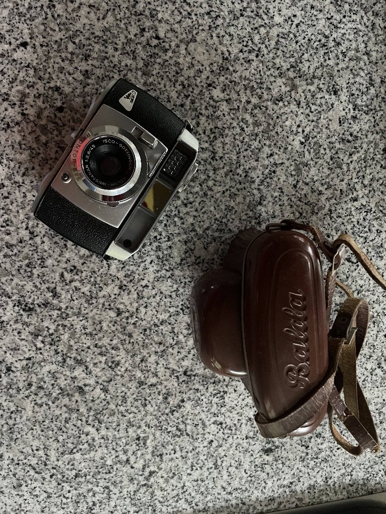 Vintage Balda Baldessa 1b fotocamera met leren paraattas, Ophalen of Verzenden, Compact, Overige Merken