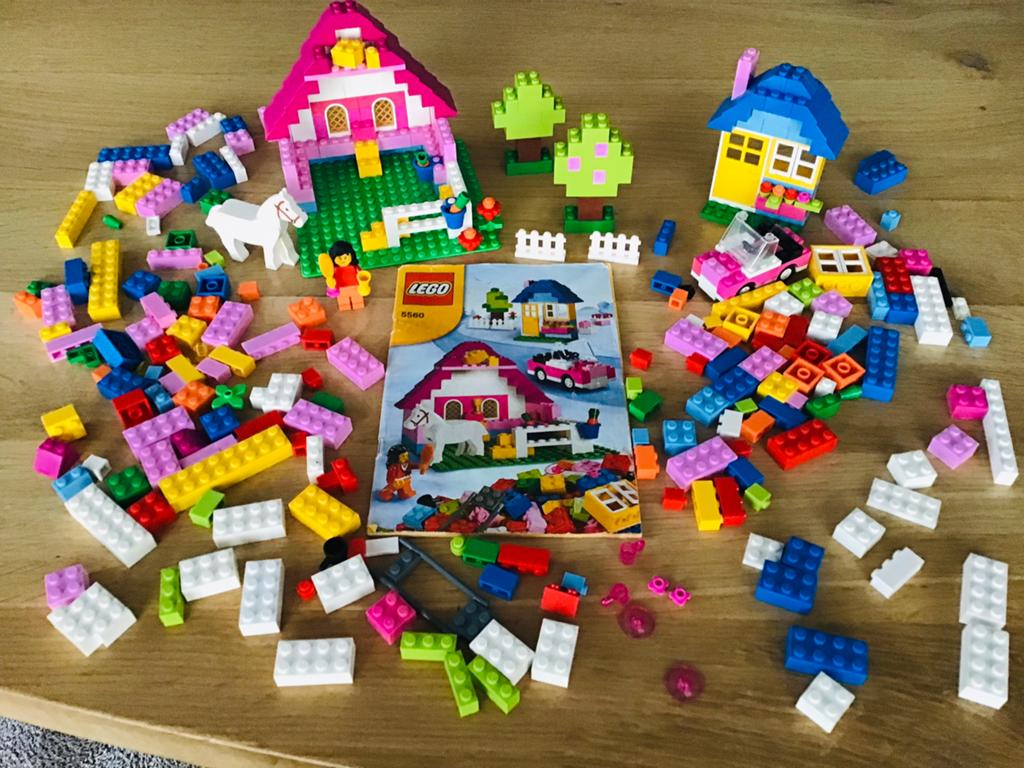 LEGO creator 5560, large pink brick box, compleet en ZGAN, Kinderen en Baby's, Speelgoed | Duplo en Lego, Lego, Ophalen of Verzenden