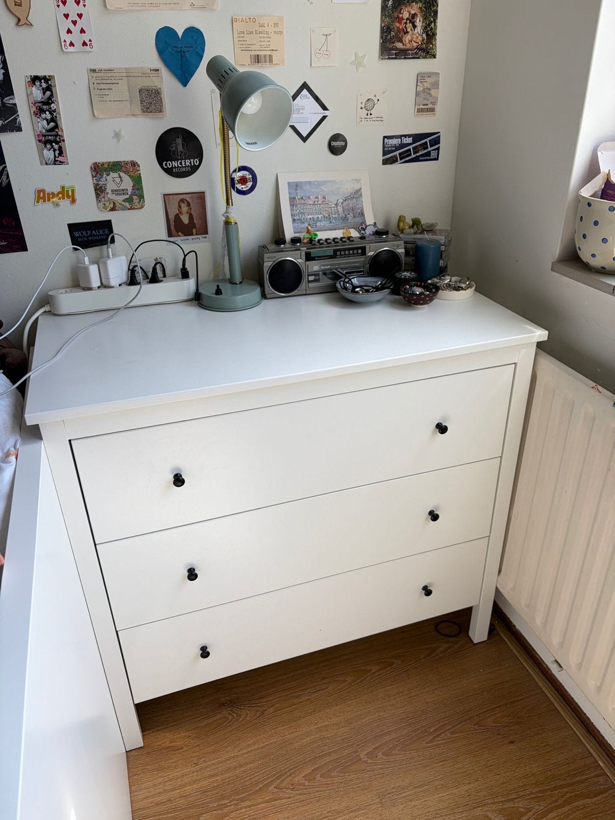 Ikea ladekast - moet weg voor 23 juli, Huis en Inrichting, Kasten | Ladekasten, Ophalen, Zo goed als nieuw, 3 of 4 laden, Minder dan 100 cm