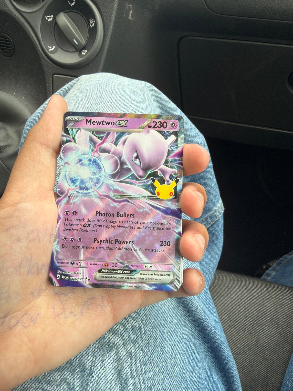 Mewtwo 064/128 Zeldzame Pokémon Kaart, Hobby en Vrije tijd, Ophalen of Verzenden, Zo goed als nieuw, Losse kaart