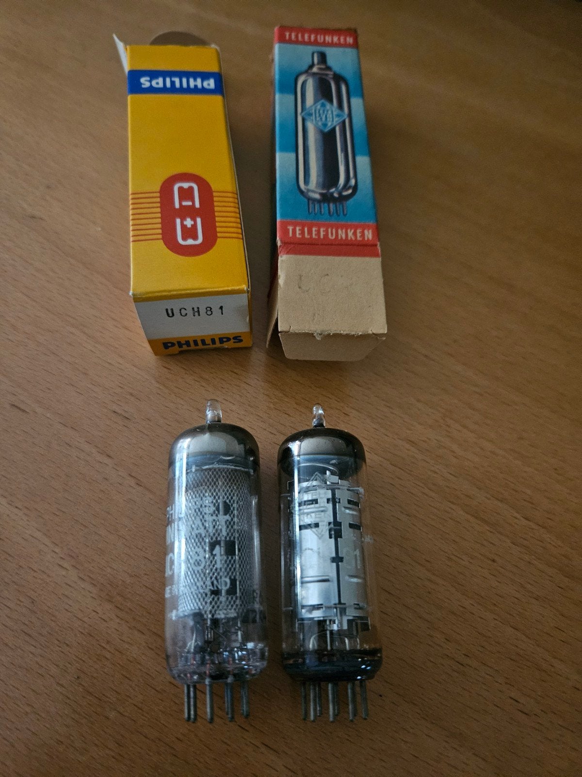 Philips UCH81 en Telefunken UCH81 buizen, Ophalen of Verzenden
