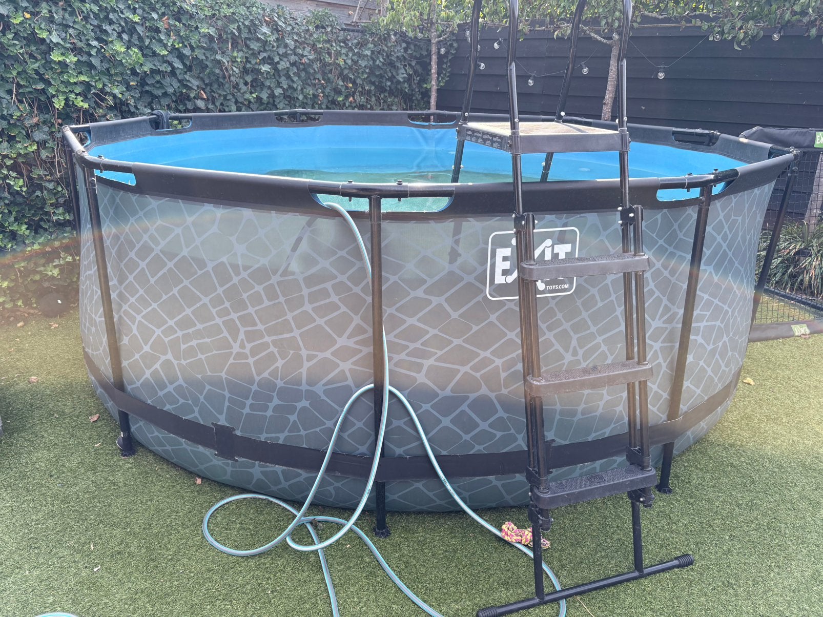 Exit frame zwembad 450 met zandfilter en zoutwater systeem, Gebruikt, Rond, 300 cm of meer, Ophalen