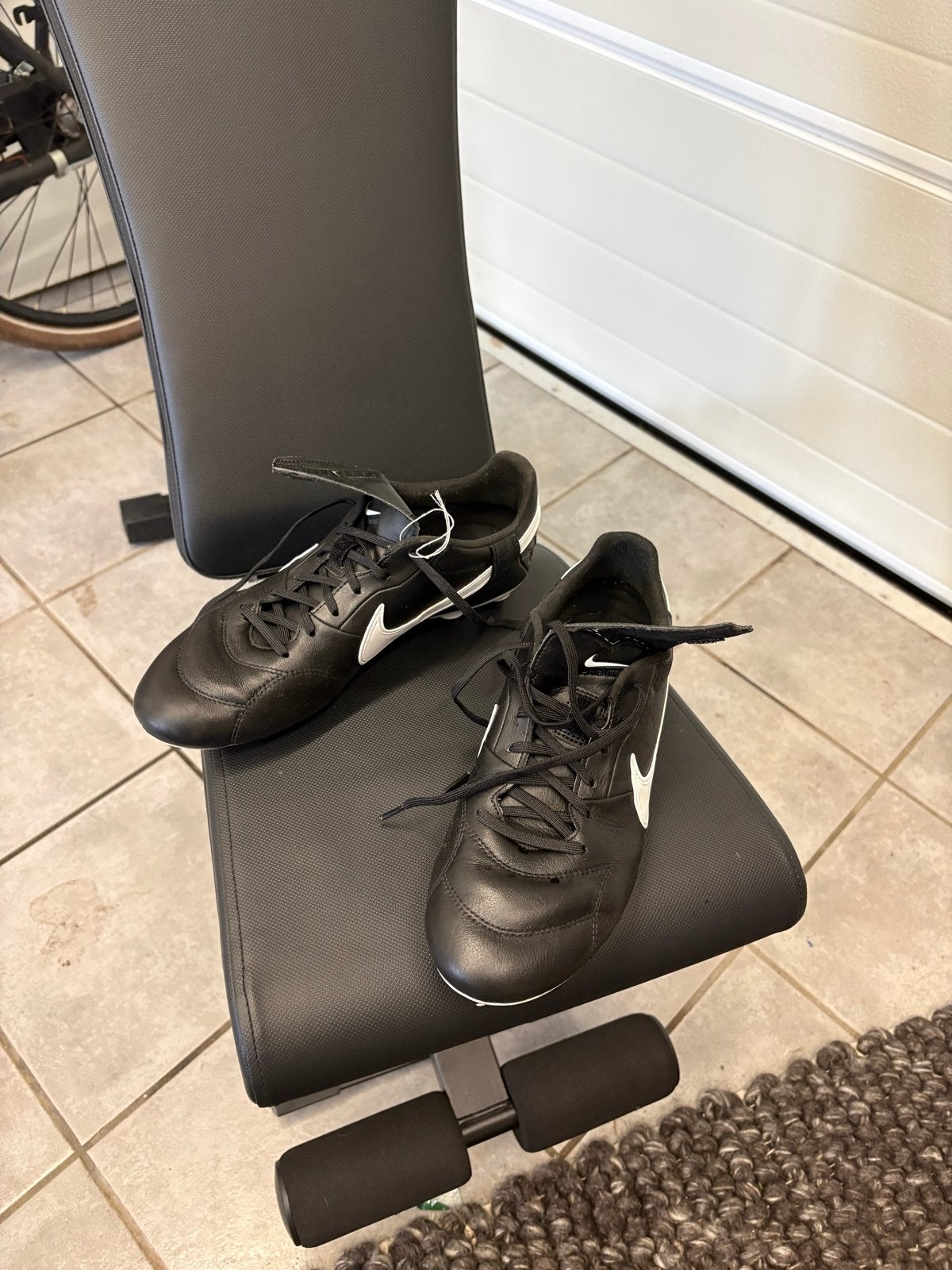 Nike voetbalschoenen, zwart, maat 42, Maat XS of kleiner, Ophalen, Gebruikt, Schoenen