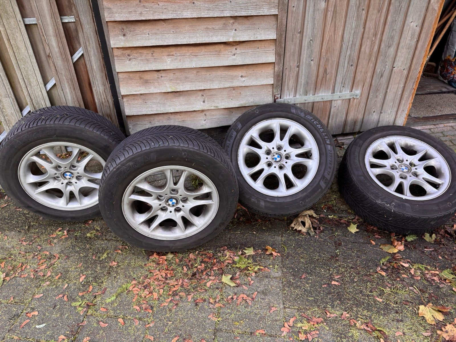 Bmw x3 e83 winterbanden met velgen 235 55 r17, Ophalen, Gebruikt, Velg(en), 17 inch
