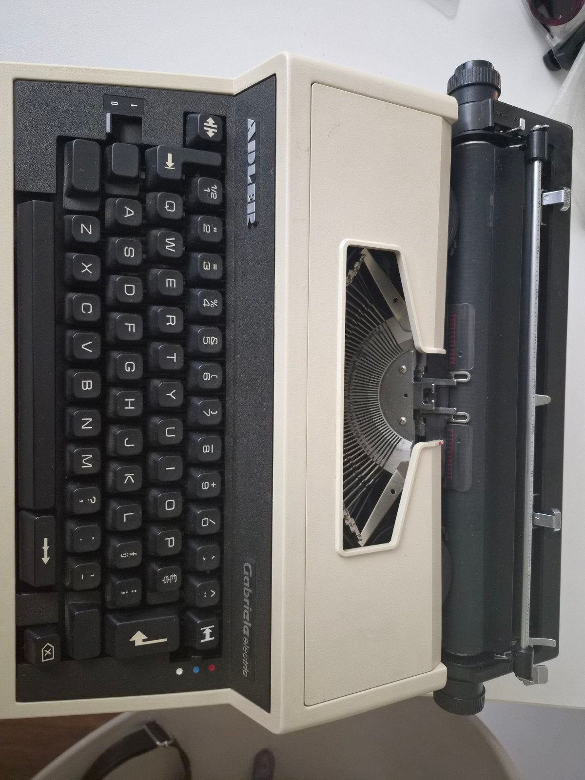 elektrische typemachine in goede staat, Ophalen