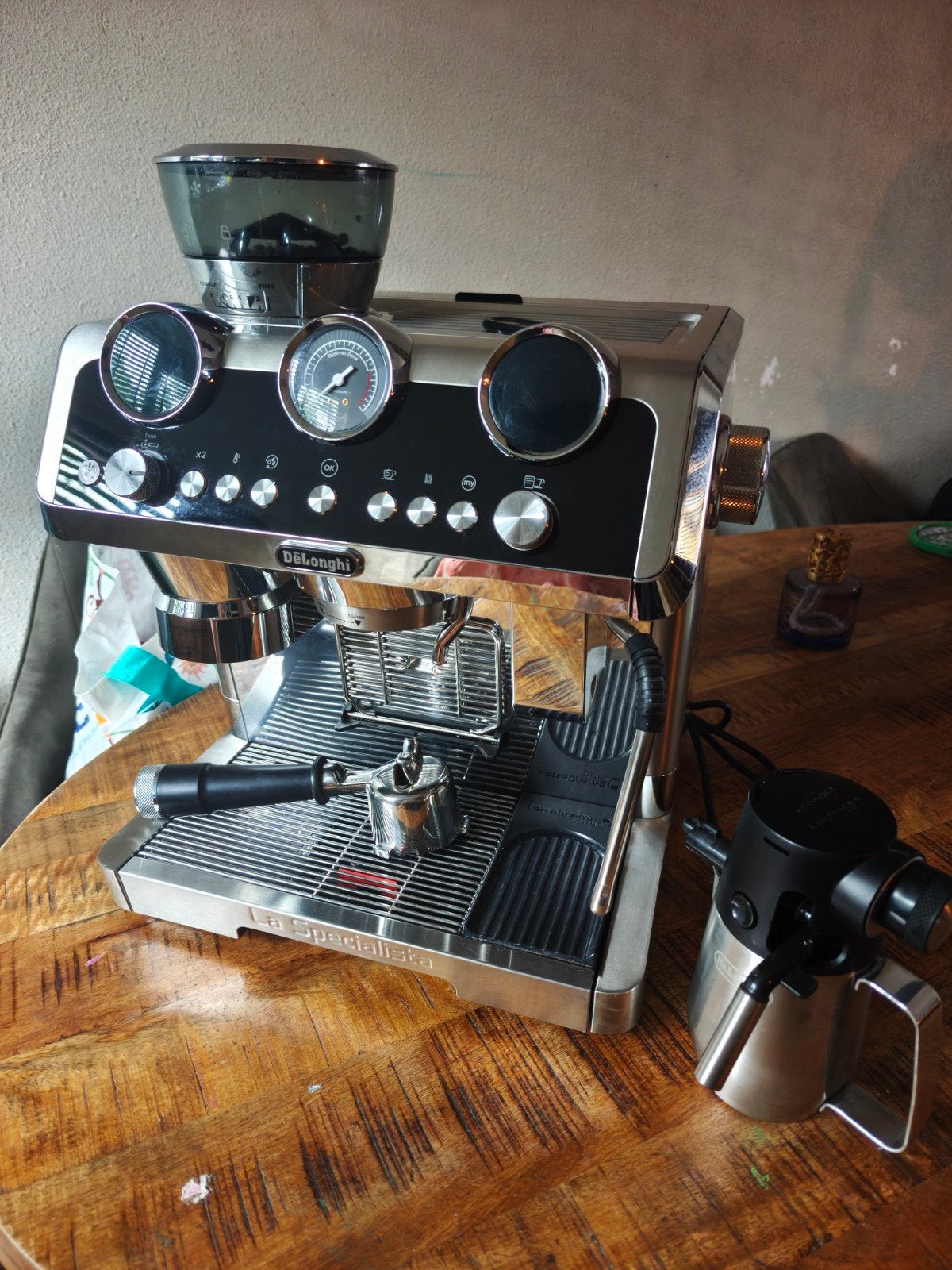 De'Longhi La Specialista Maestro | Jan 2025 | Incl. Garantie, Ophalen, Espresso apparaat, Koffiebonen, Zo goed als nieuw