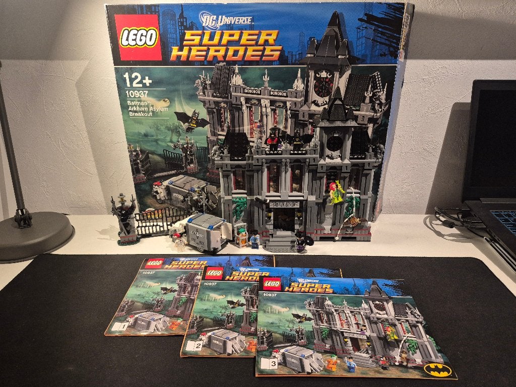Lego DC Superheroes 10937 Arkham Asylum Breakout, Kinderen en Baby's, Speelgoed | Duplo en Lego, Gebruikt, Overige thema's, Lego