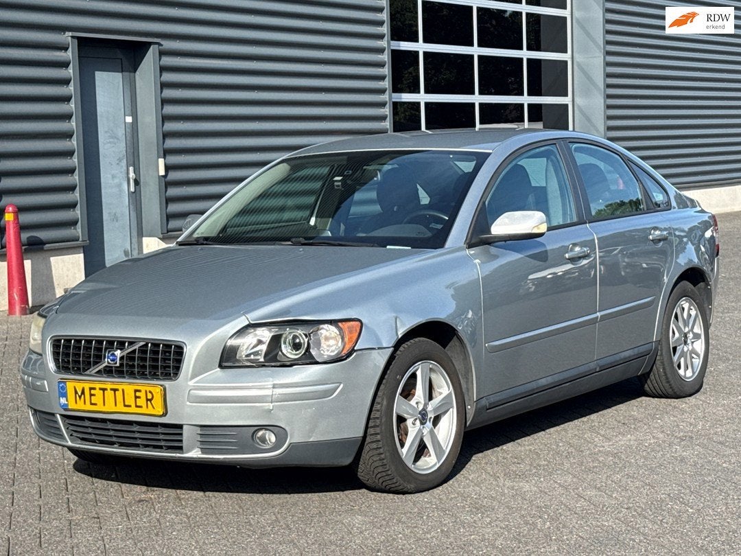 Volvo S40 2.4 Edition II | Airco| Cruise control, Voorwielaandrijving, Gebruikt, 700 kg, Origineel Nederlands
