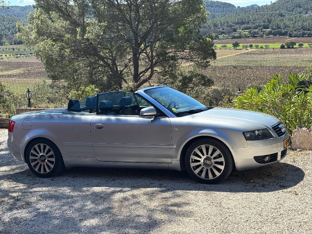 Audi A4 3.0 V6 162KW Cabrio AUT 2005 Grijs, Auto's, Audi, Particulier, A4, ABS, Airconditioning, Alarm, Automatische klimaatregeling