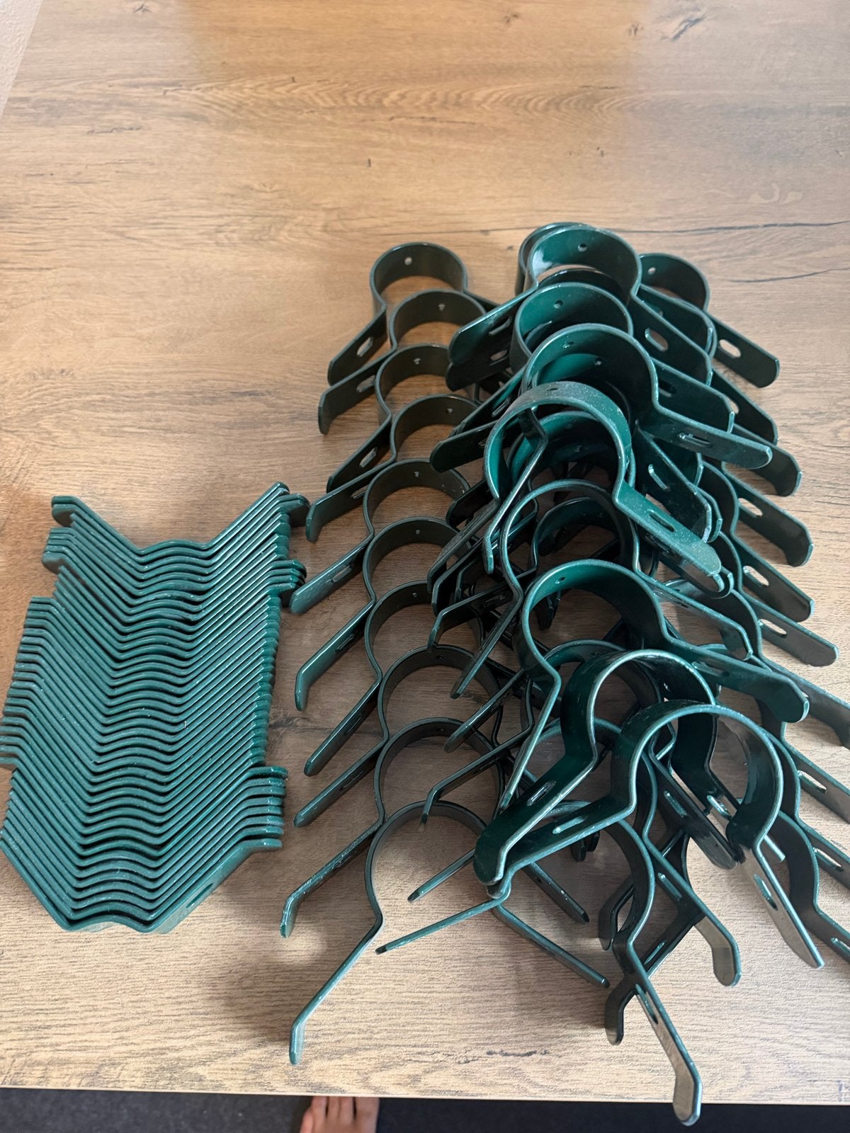 46 Groene Hoekbeugels voor Palen 6 cm nieuw, Ophalen of Verzenden, Gebruikt, IJzer, Overige typen
