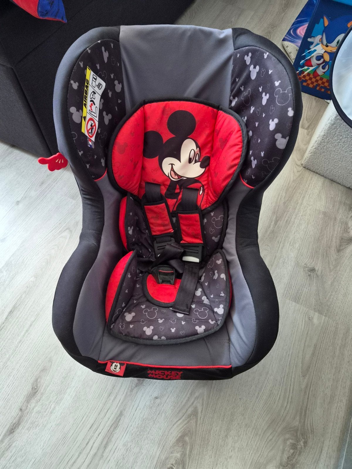 Mickey Mouse Autostoel 0-10 kg - Zo goed als nieuw, Kinderen en Baby's, Autostoeltjes, Autogordel, Zo goed als nieuw, Ophalen