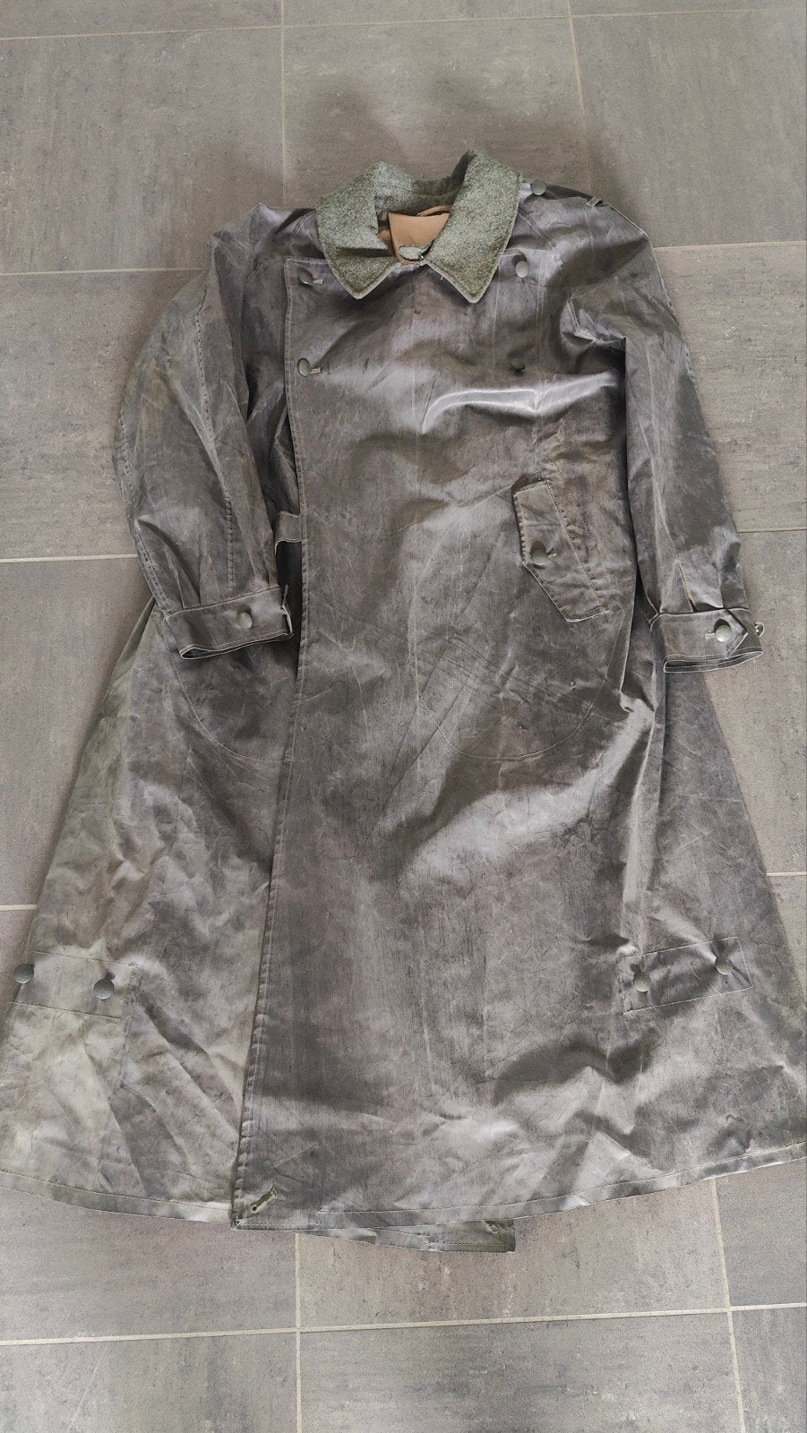 reproductie rubberen mantel Duits wo2, Verzamelen, Militaria | Tweede Wereldoorlog, Verzenden, Landmacht, Duitsland, Kleding of Schoenen
