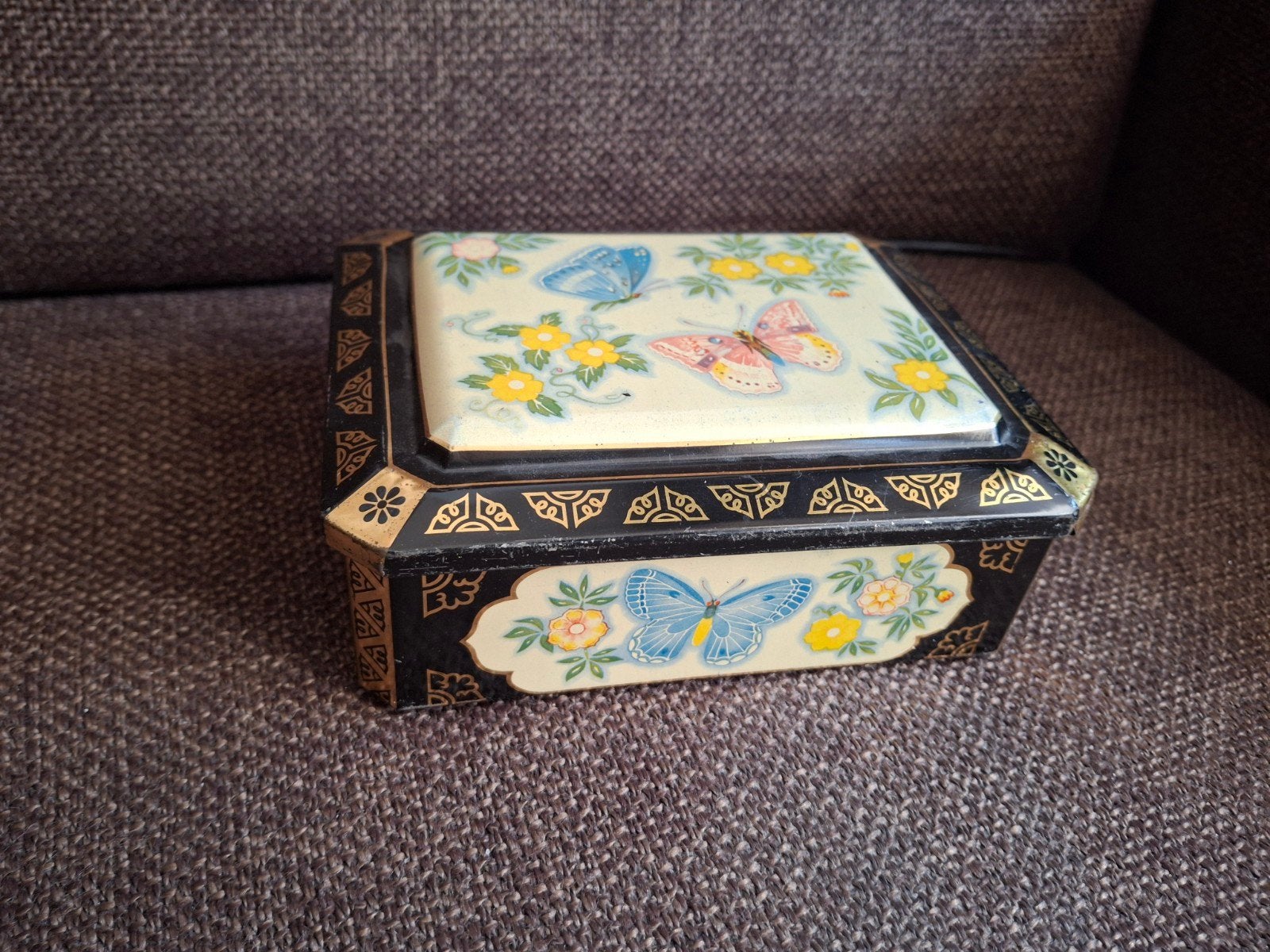 Vlinderafbeelding vintage blikje, Verzamelen, Ophalen of Verzenden, Gebruikt, Overige