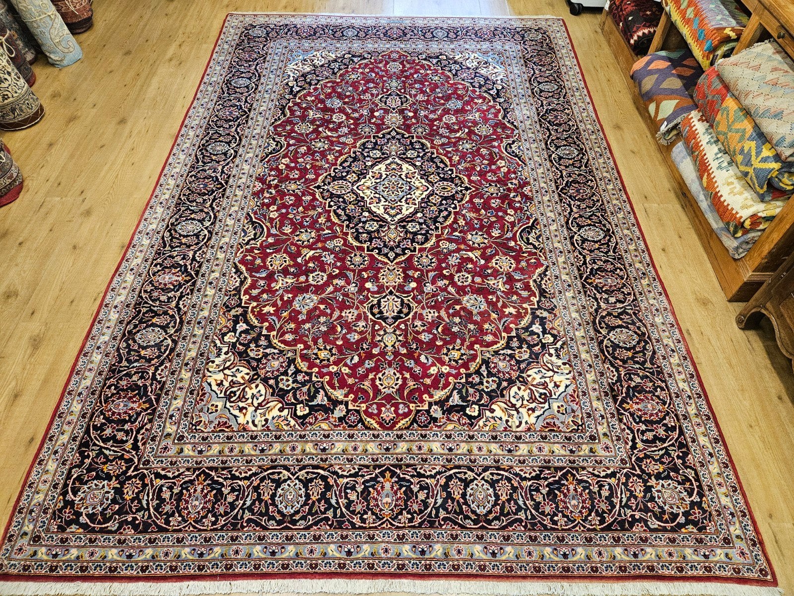 Handgeknoopt perzisch tapijt kashan 335x219, Info@SlatsAntiek.nl, Perzisch, Vof Slats Antiek, Ophalen of Verzenden