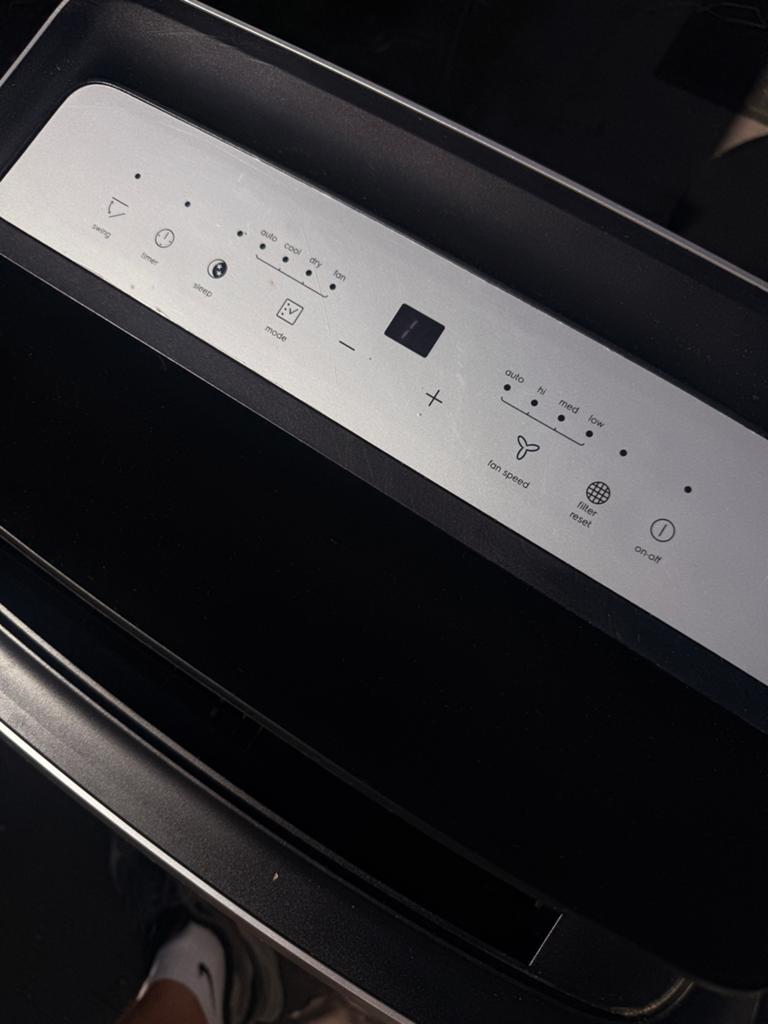 AEG AXP26U338CW Mobiele Airco - Koelen en Ontvochtigen, Minder dan 60 m³, 3 snelheden of meer, Ophalen of Verzenden, Zo goed als nieuw