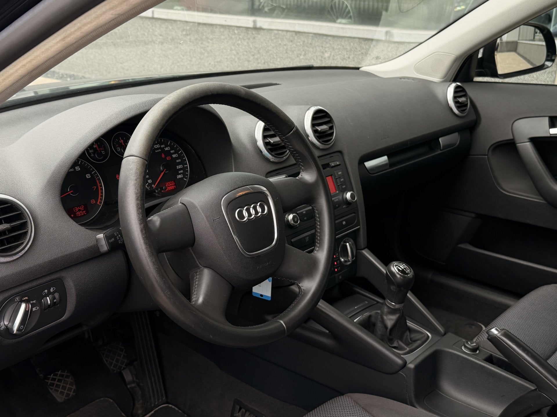 Audi A3 Sportback 1.8 TFSI Ambition | Climate Control | Radi, Voorwielaandrijving, Euro 5, Gebruikt, 4 cilinders