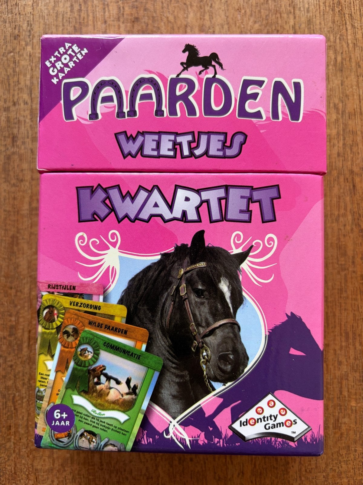 Paarden Weetjes Kwartet - Educatief Kaartspel voor Kinderen, Een of twee spelers, Ophalen of Verzenden, Zo goed als nieuw