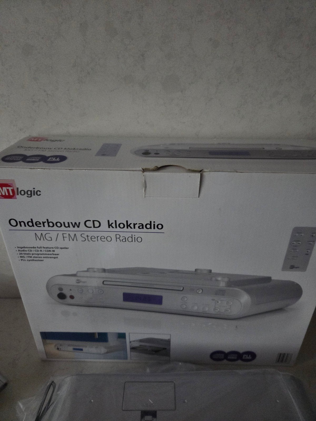 Onderbouw CD / Klokradio ongebruikt - MTlogic, Ophalen of Verzenden, Overige merken