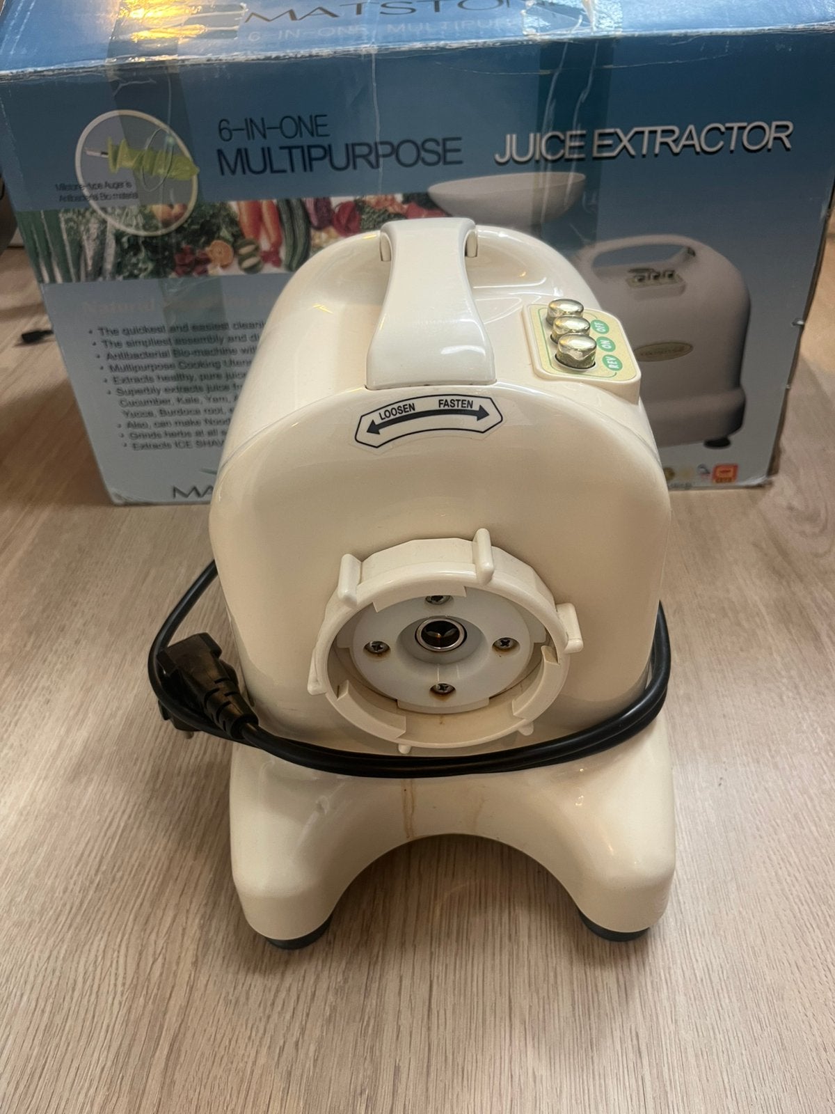 Mastone slow juicher/ sap machine, Ophalen, Zo goed als nieuw, Steen, Aardewerk of Keramiek, Dier