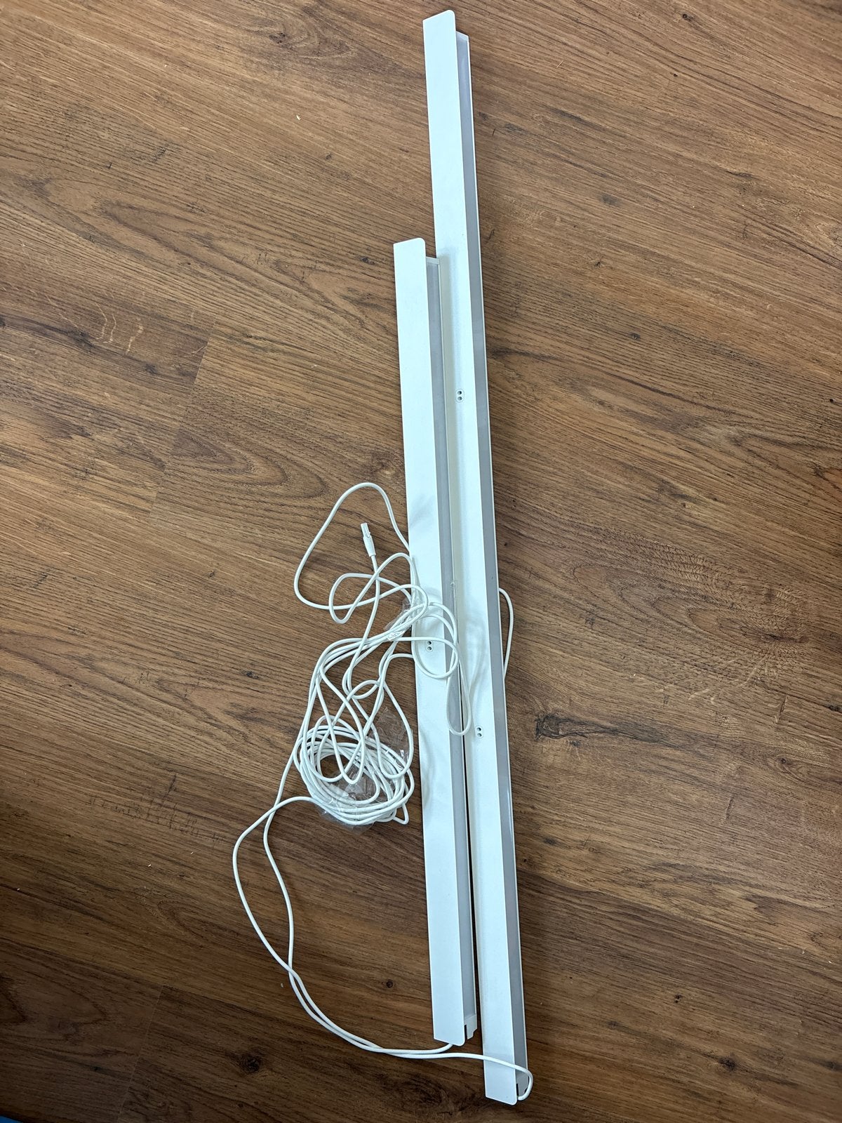 IKEA OVERSIDAN LED-strip kledingkast met sensor, dimbaar, Wit, Zo goed als nieuw, Dimbaar, Ophalen of Verzenden
