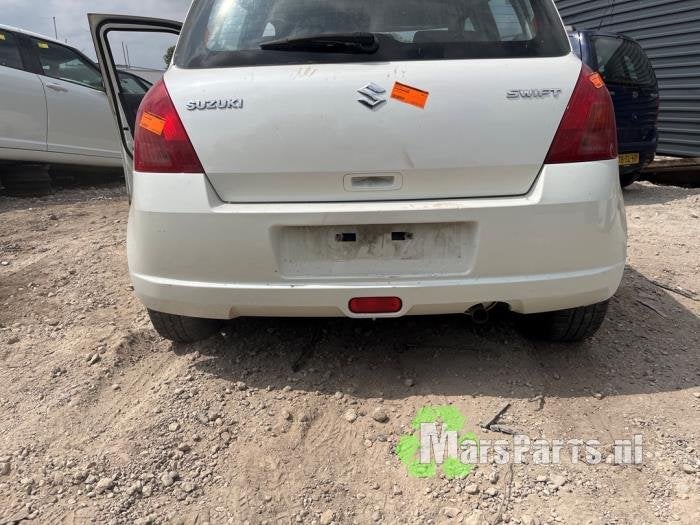 Achterbumper van een Suzuki Swift, Gebruikt, -, -, Ophalen of Verzenden