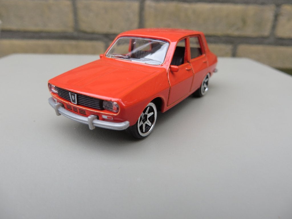 Majorette Dacia 1300 oranje, Ophalen of Verzenden, Nieuw, Bus of Vrachtwagen