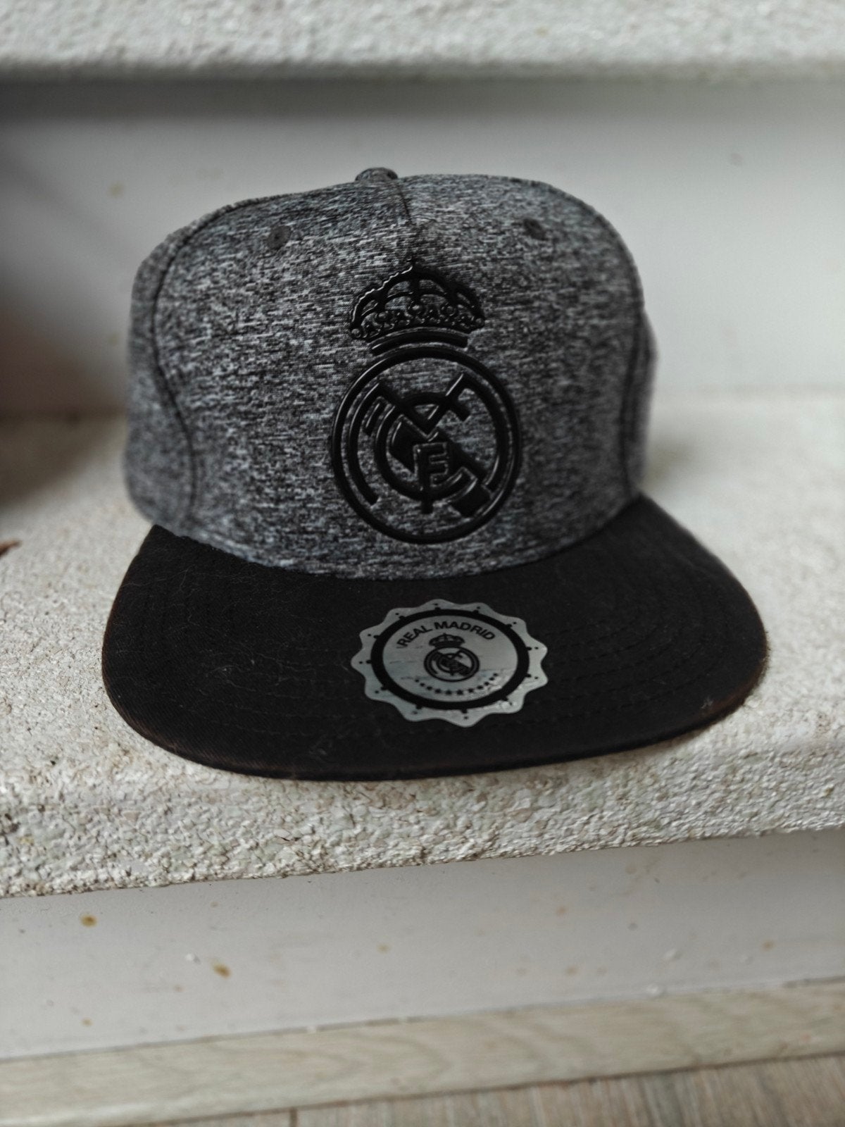 Officiële Real Madrid Pet, Real Madrid, One size fits all, Ophalen of Verzenden, Pet