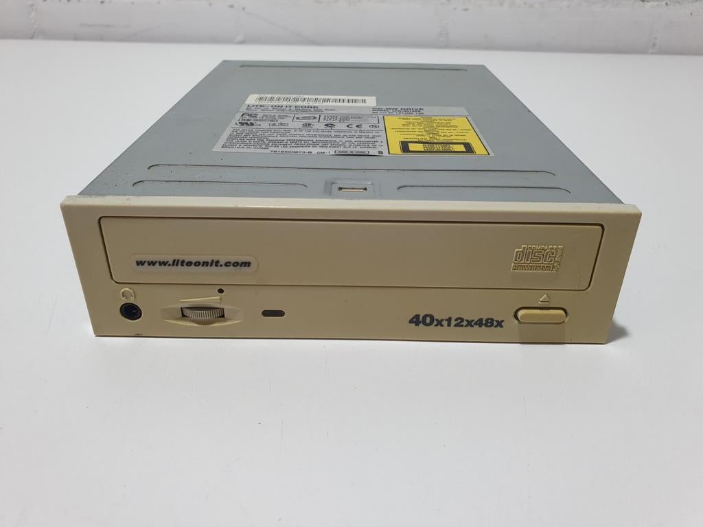 Lite-On CD-RW Drive (40x12x48) – IDE - CD Brander, Computers en Software, Optische drives, Zo goed als nieuw, Intern, Windows