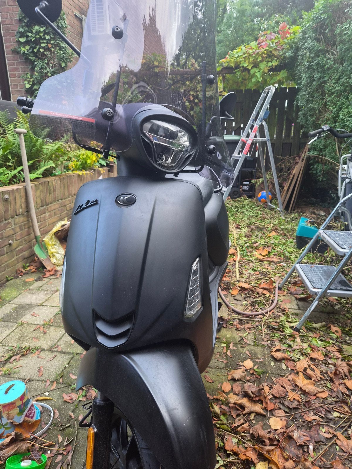 Kymco New Like 50 | 2019 | Matzwart | Rijdt goed, Fietsen en Brommers, Ophalen, Benzine, Kymco