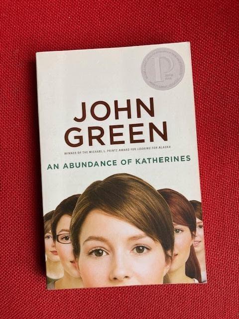 An abundance of katherines - john green, Gelezen, Ophalen of Verzenden, Fictie, JOHN GREEN
