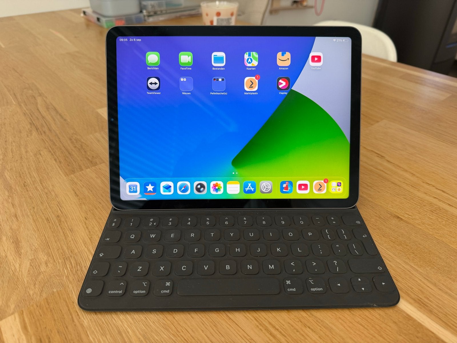 iPad Air 4e generatie, origineel Apple Smart Keyboard Folio, Computers en Software, Apple, Apple, Apple iPad Air, Zo goed als nieuw