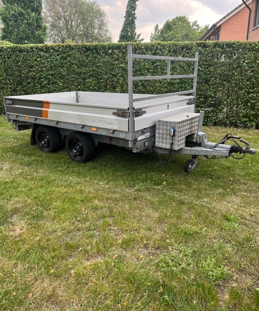 Hapert driezijdige elektrische kipper 2700KG, Ophalen, Gebruikt
