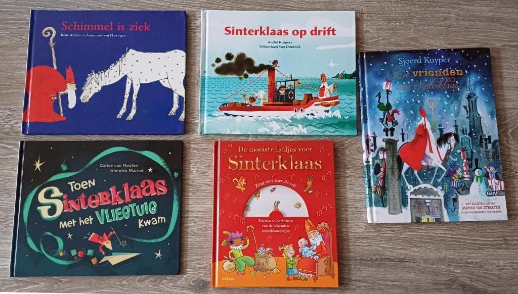 5 leuke Sinterklaasboeken pakket, Diversen, Sinterklaas, Ophalen of Verzenden, Zo goed als nieuw