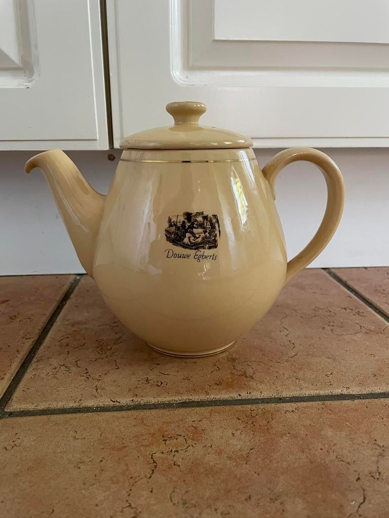 Douwe Egberts caramelkleurige theepot of koffiepot, Ophalen of Verzenden