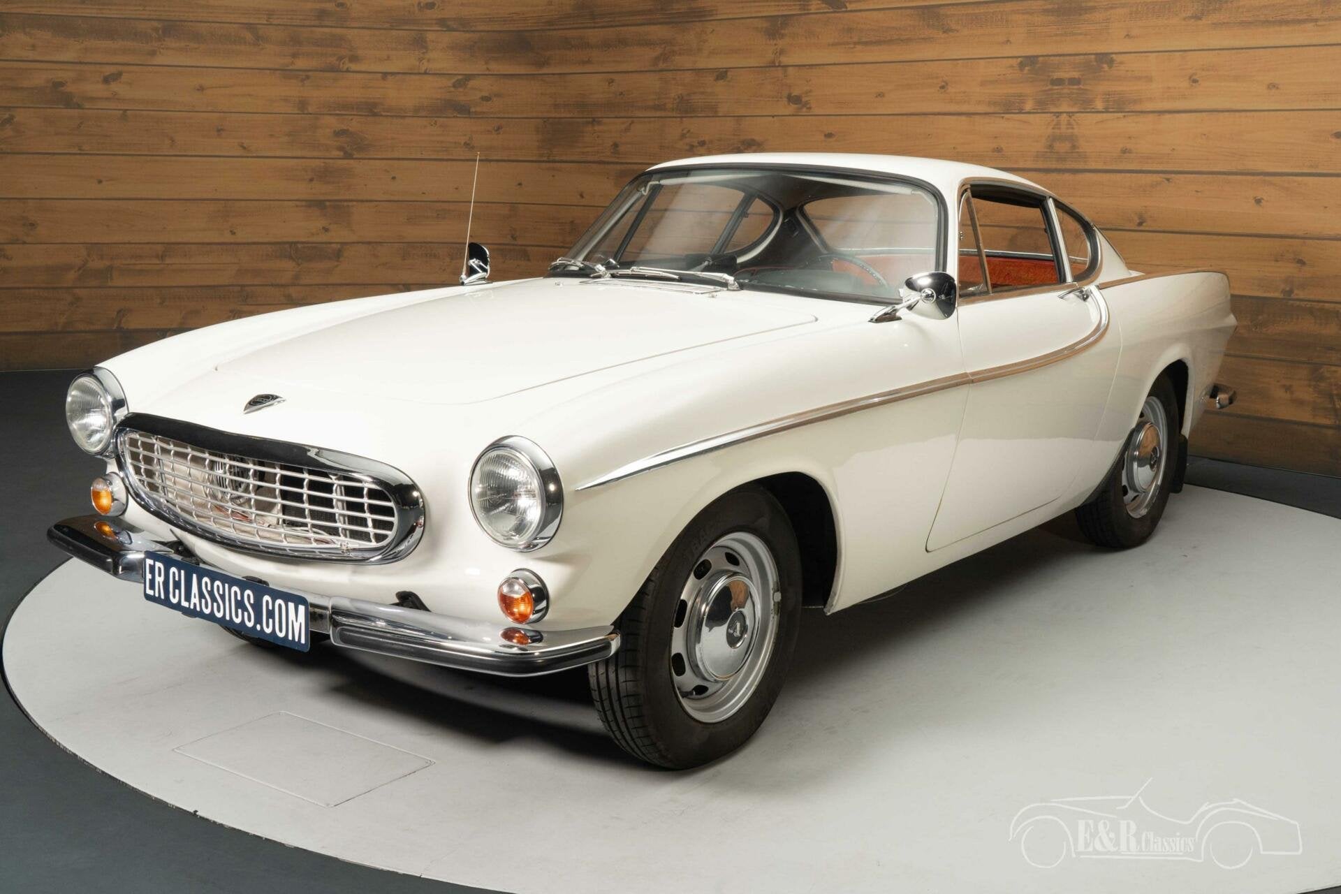 Volvo P1800 S | Gerestaureerd | Historie bekend | 1965, foto 5