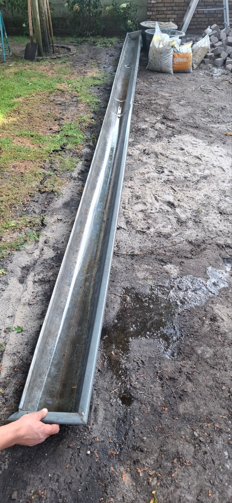 Zinken dakgoot 6.30m met beugels en regenpijp, Ophalen, Gebruikt, 6 meter of meer, Zink