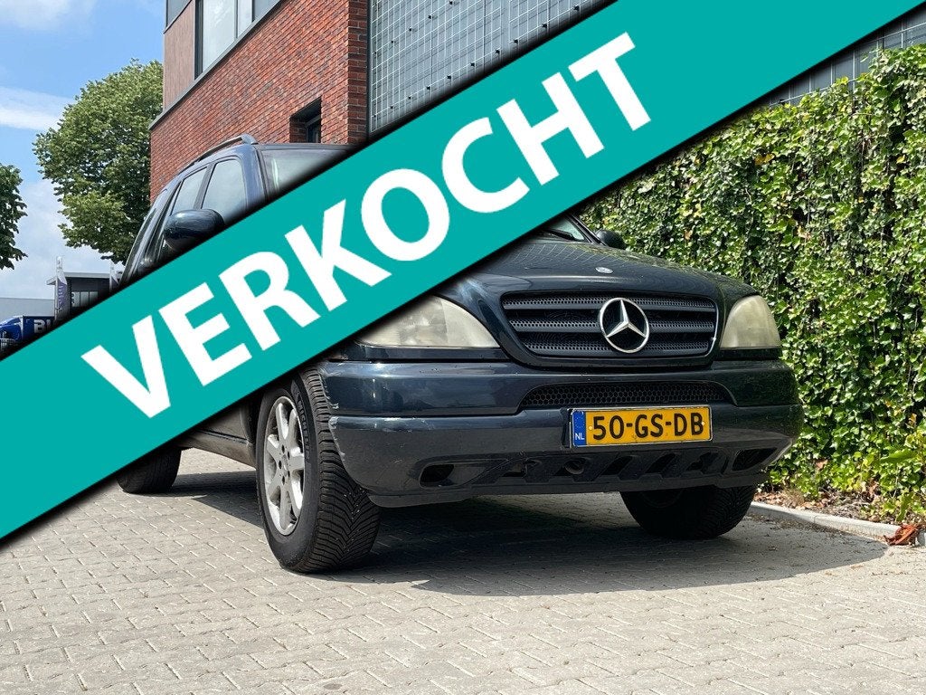 Mercedes-Benz M-klasse 320, Auto's, Gebruikt, 138 €/maand, 2020 kg, Zwart