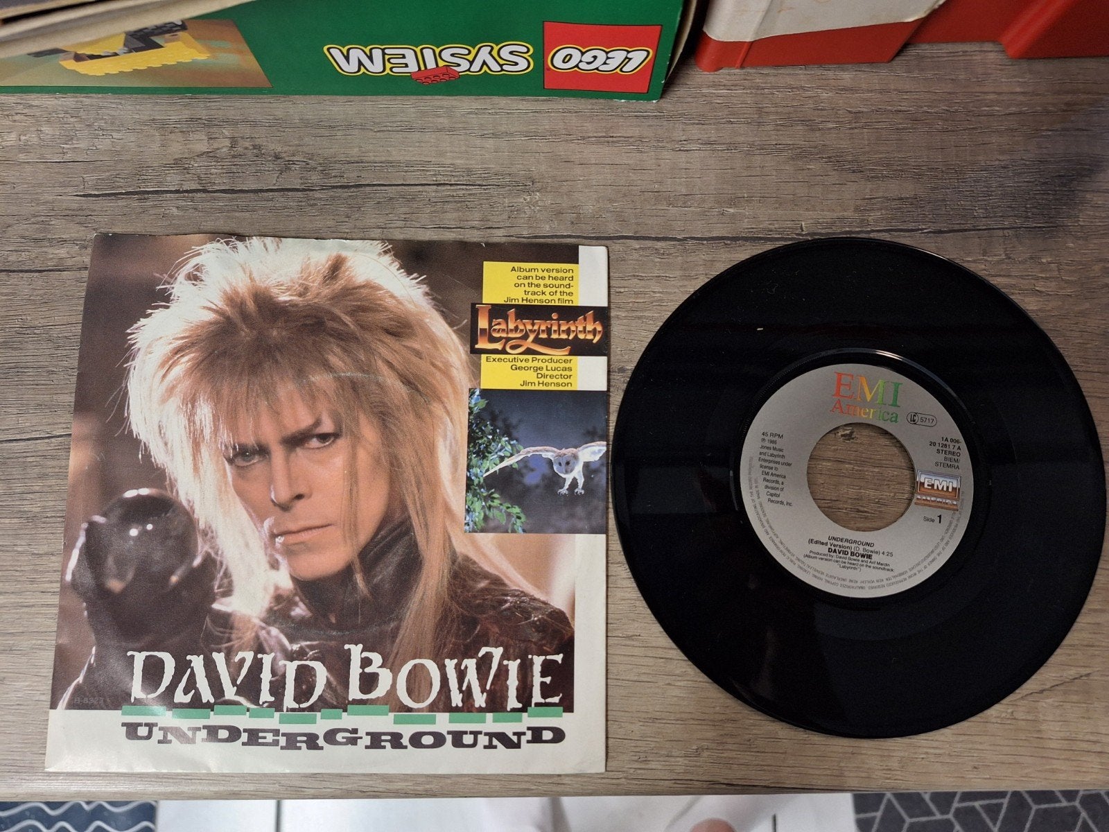 David Bowie - Underground (7 inch single) Labyrinth movie, Gebruikt, 7 inch, Ophalen of Verzenden, Pop