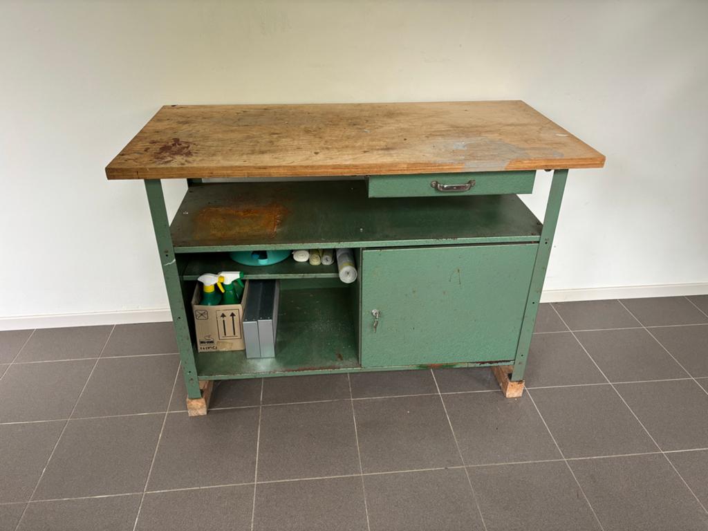 Werkbank, Ophalen, Gebruikt, 70 tot 120 cm