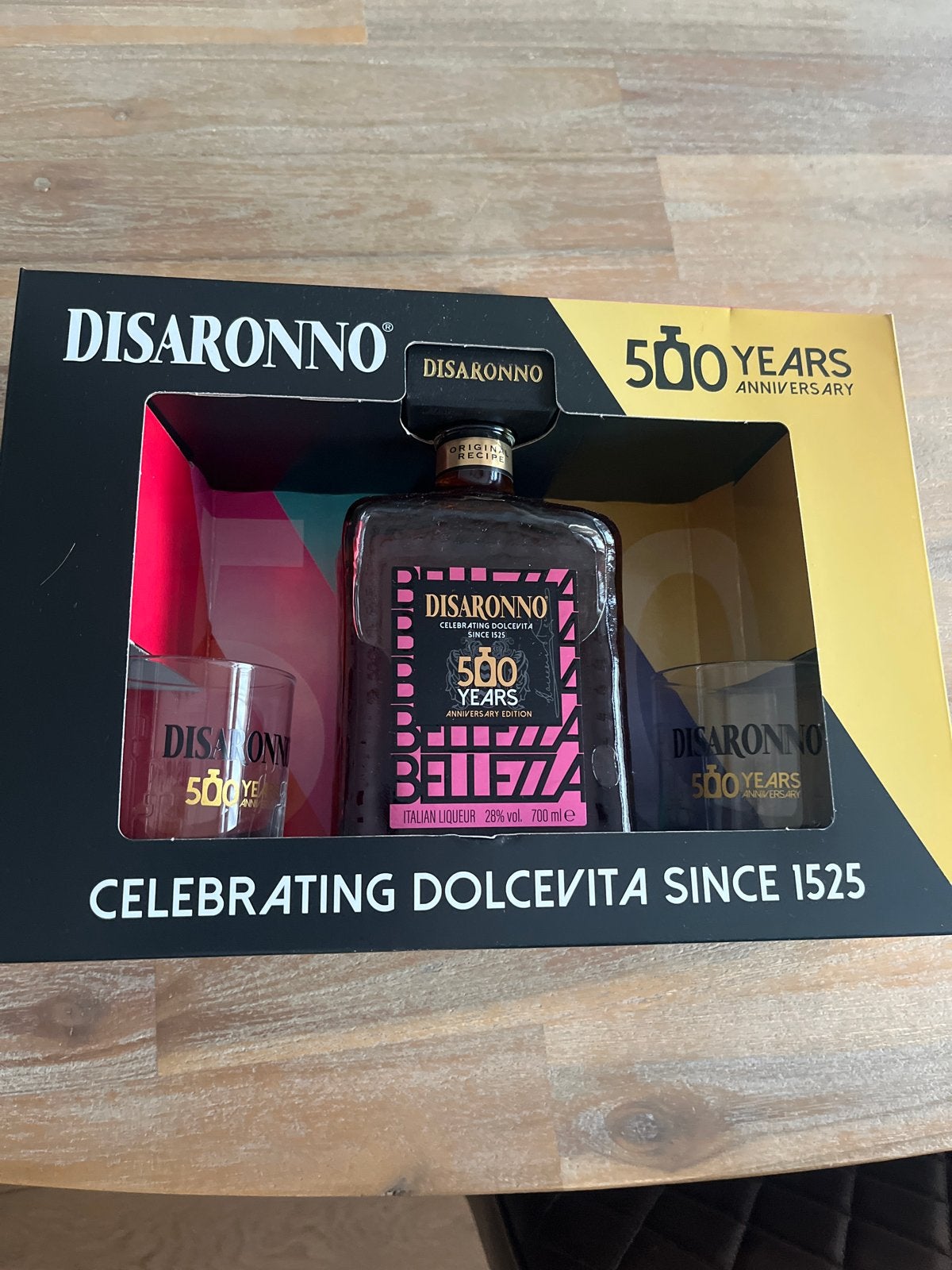 Disaronno 500 Years Anniversary Edition met glazen, Ophalen, Meerkleurig, Overige stijlen, Nieuw