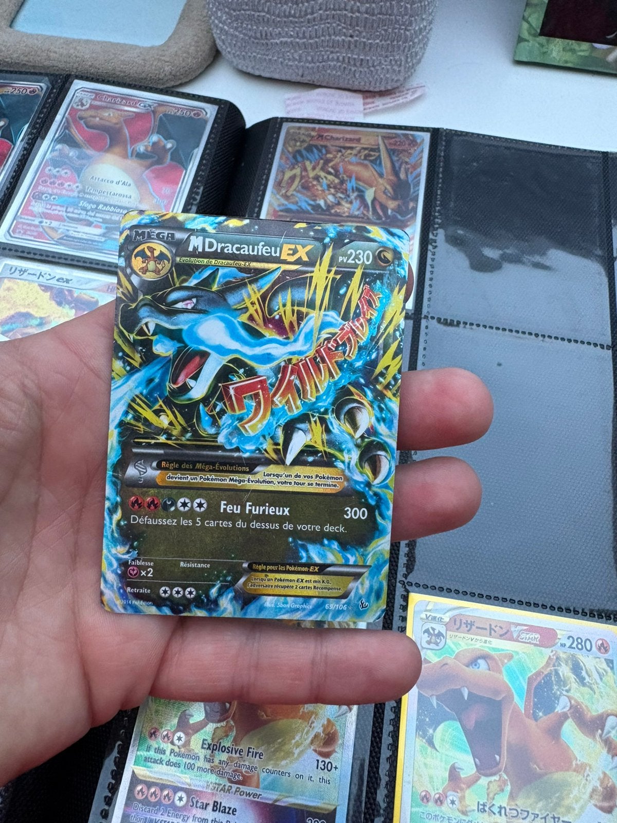 Charizard flashfire, Hobby en Vrije tijd, Ophalen of Verzenden, Zo goed als nieuw, Meerdere kaarten, Foil