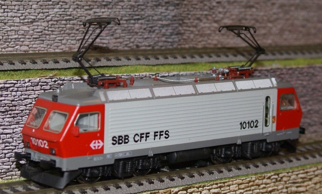 3323 E locomotief Re 4/4  SBB-CFF-FFS, Wisselstroom, Locomotief, Ophalen of Verzenden, Zo goed als nieuw