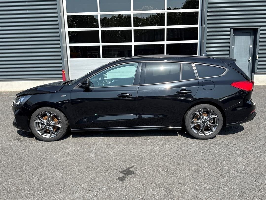 Ford Focus Wagon 1.0 EcoBoost Hybrid ST Line Business, Auto's, Ford, 125 pk, Euro 6, Lichtsensor, Zwart