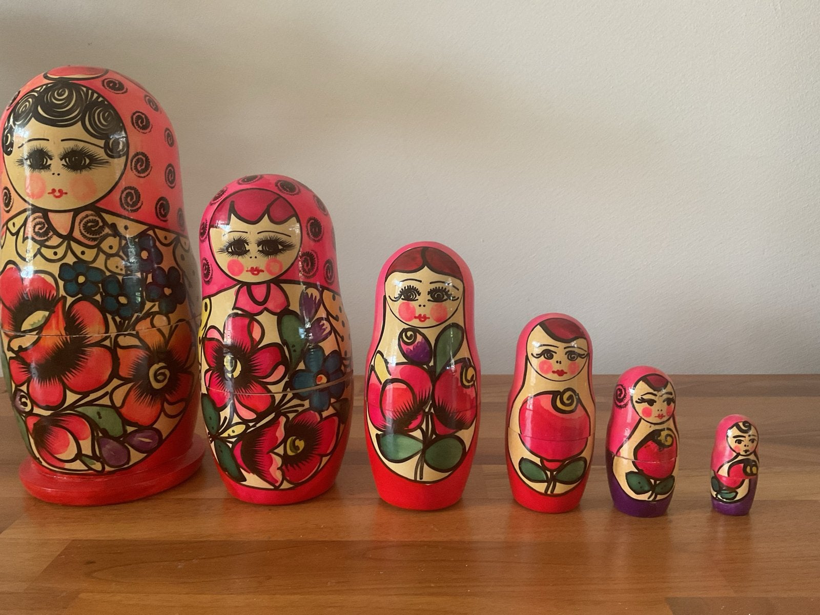 Set van 6 Matroesjka poppen - Russisch handwerk, Ophalen of Verzenden, Gebruikt