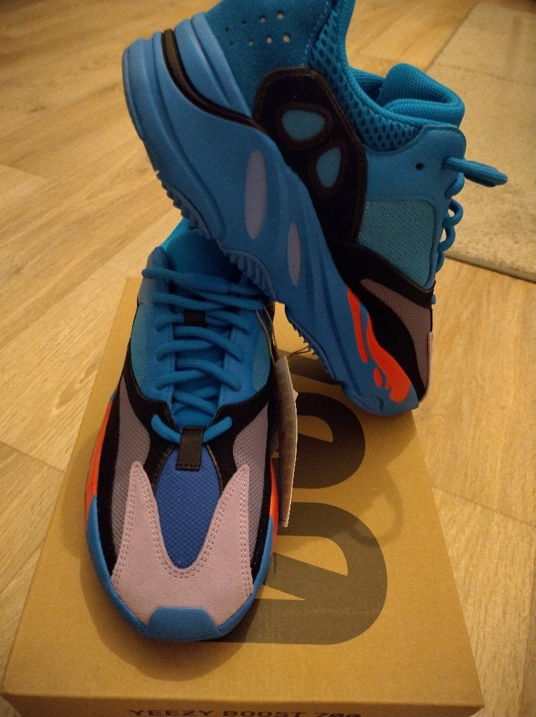 Adidas Yeezys, Ophalen of Verzenden, Nieuw