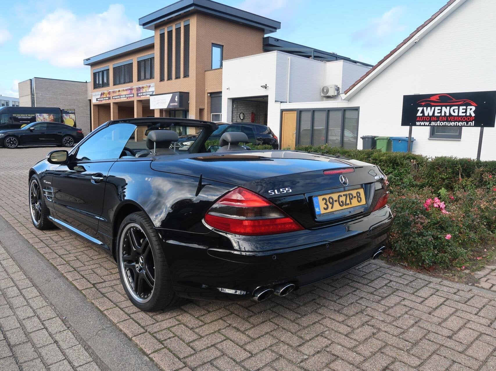 Mercedes SL-klasse AMG 55 PANORAMADAK|MASSAGE|ADAPTIVE CRUIS, Auto's, Automaat, Achterwielaandrijving, Gebruikt, 8 cilinders