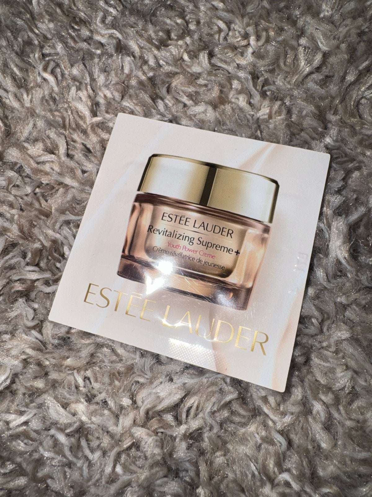 Estée Lauder Revitalizing Supreme+ Youth Power Crème, Ophalen of Verzenden, Nieuw, Gehele gezicht, Verzorging