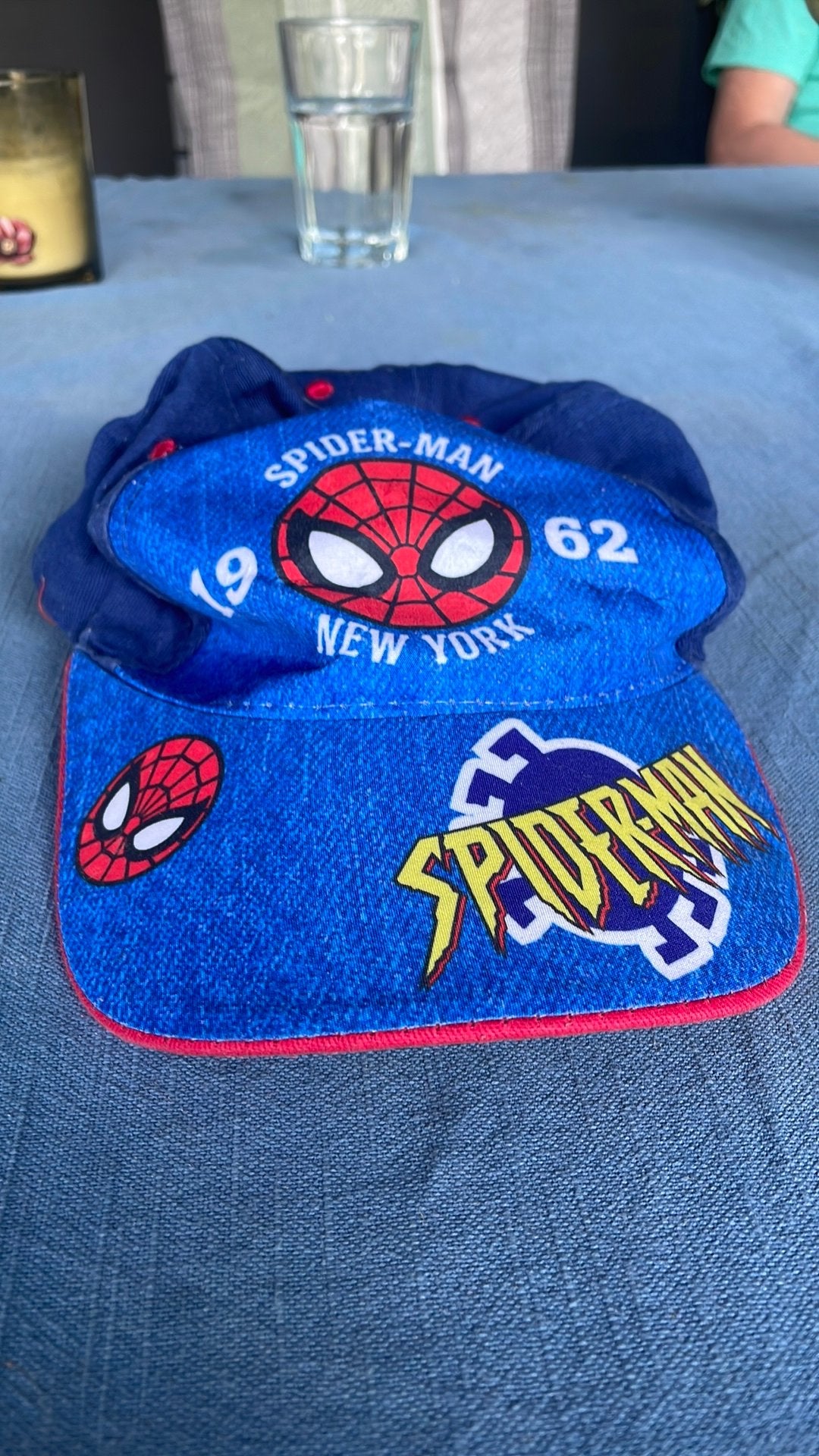 Spiderman pet, Ophalen of Verzenden, Zo goed als nieuw, 104 of kleiner, Jongen of Meisje