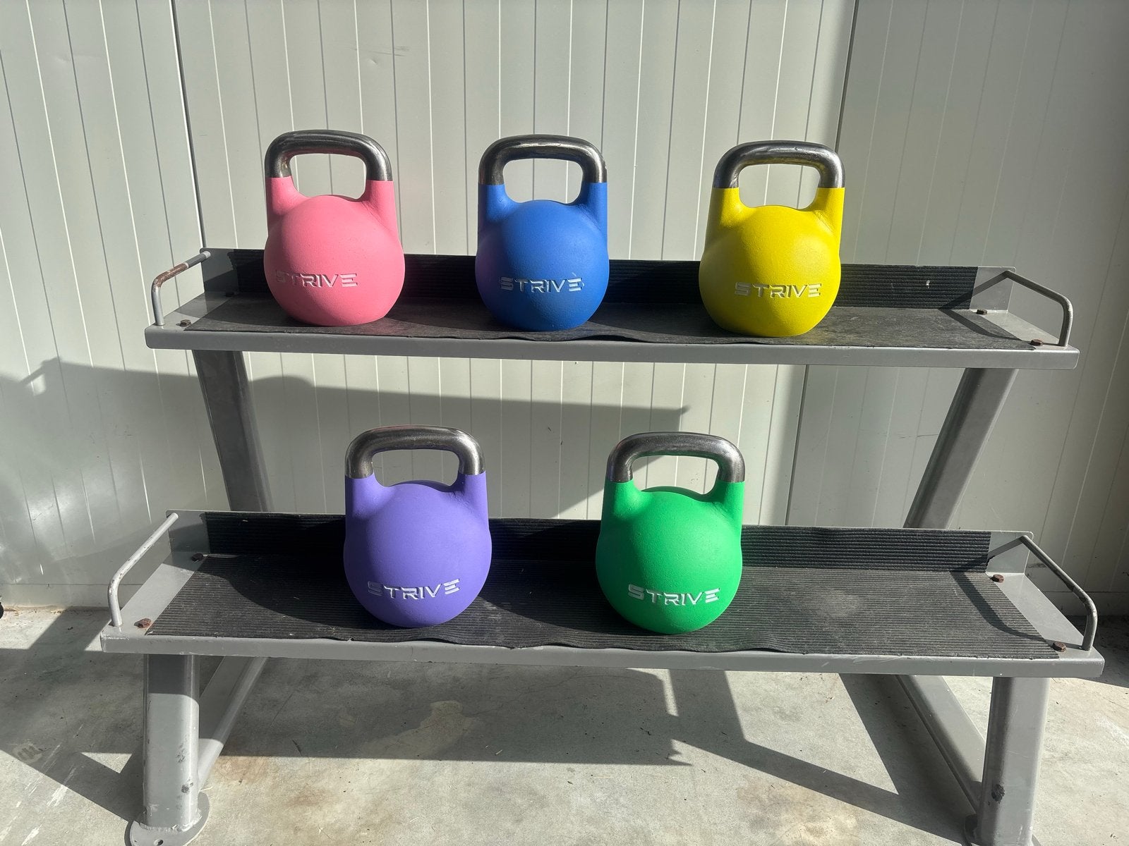Nieuwe Strive Competitie Kettlebell Set (8-24 kg), Sport en Fitness, Fitnessmaterialen, Strive, Ophalen of Verzenden, Kettlebell