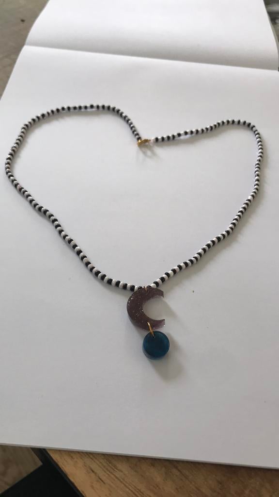 Zelfgemaakte kralenketting, Met hanger, Kunststof, Overige kleuren, Nieuw
